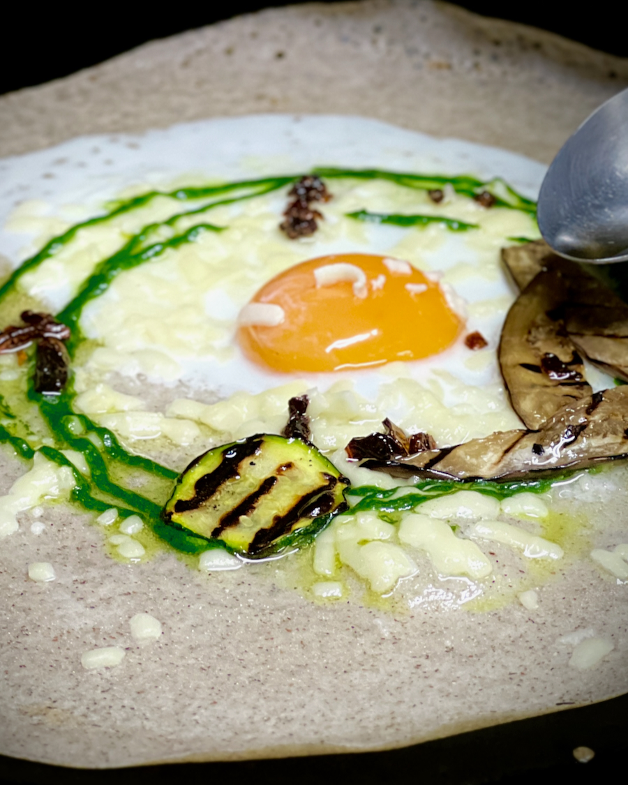 まちいろTableのガレット