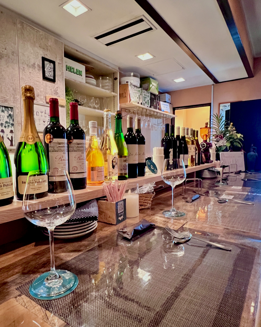 まちいろTableの店内